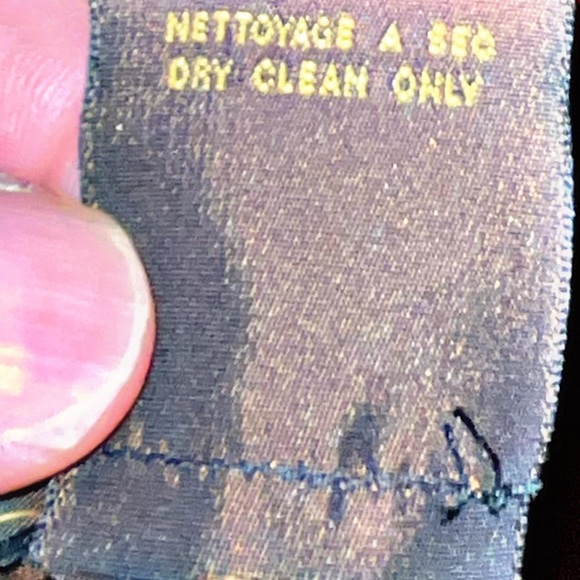 Authentic Louis Vuitton 2014/15 Himalaya Color Block Cashmere Scarves (a pair) - Picture 10 of 10